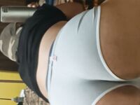 Fat juicy thick tight asss : 8 Nude Pics