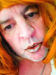 Crossdressing man : 6 Nude Pics