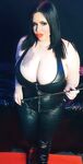 I love sexting ! Wanna play ? : 5 Nude Pics