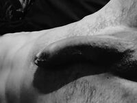 Black and White : 11 Nude Pics