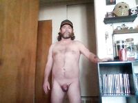 Fully nude day: 7 Nude Pics