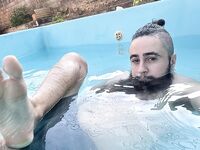 POOL PARTY: 15 Nude Pics