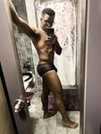 XXX: 12 Nude Pics
