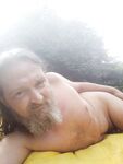 Fair weather fiend : 11 Nude Pics