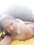 Fair weather fiend : 11 Nude Pics