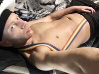 Thirsty: 13 Nude Pics