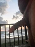 Pumped so THICK: 4 Nude Pics
