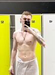 Its me: 16 Nude Pics