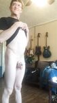 Cuckold humiliation: 11 Nude Pics