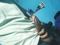 Big dick : 2 Nude Pics