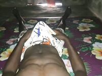 Pleasure in the bedroom: 6 Nude Pics
