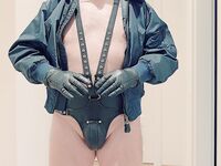 Leather Fetish Hunk 7: 69 Nude Pics