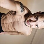 A bit of me: 7 Nude Pics