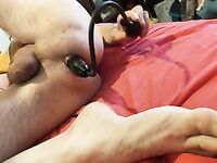 MOI: 5 Nude Pics