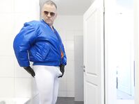The Lycra Hunk 9 (Cumshots XL): 16 Nude Pics
