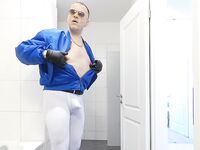 The Lycra Hunk 9 (Cumshots XL): 16 Nude Pics
