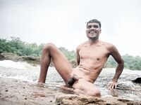 Jordiweek Big black cock in riverside Advanture : 21 Nude Pics