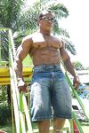 MEN WITH MEGAPECS! Photo Album