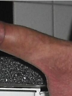 Gay schwanz : 1 Nude Pics