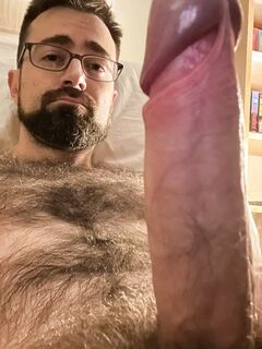 Hairy uncut cock: 8 Nude Pics