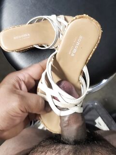 Sonoma wedge heels: 1 Nude Pics