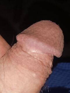 English : 1 Nude Pics