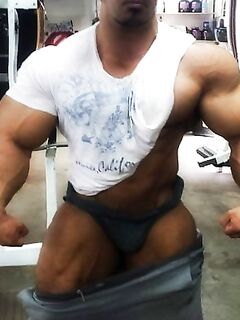massive hunk Photo Album
